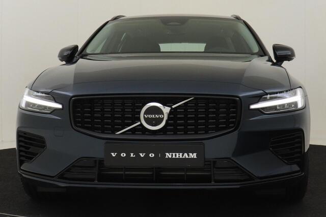 Volvo V60 T8 PLUG-IN HYBRID AWD PLUS PERFORMANCE ED. DARK -HARMAN/KARDON|360°CAM|POWER-SEATS|POLESTAR|19"