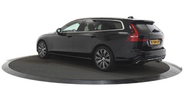 Volvo V60 2.0 B3 Inscription | Achteruitrijcamera | Parkeersensoren | Trekhaak | Lederen Bekleding | BLIS | Cruise Control Adaptief | Lichtmetalen Velgen 18 inch | Keyless Entry | Stoelverwarming