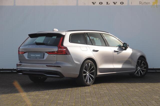 Volvo V60 T6 350PK Automaat AWD Plus Dark / Adaptive cruise control / Elektrische stoelen / Harman Kardon audio / Trekhaak / Pilot assist / BLIS / Stoel en stuur verwarming / Elektrische achterklep / Parkeersensoren met 360 camera / Google infotainment