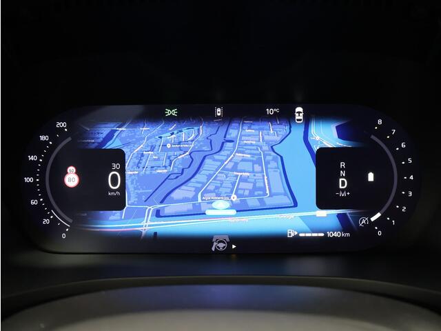 Volvo V60 2.0 B4 Essential Edition / Stoel-, stuurwiel- & achterbankverwarming / Achteruitrijcamera / Pilot Assist / BLIS