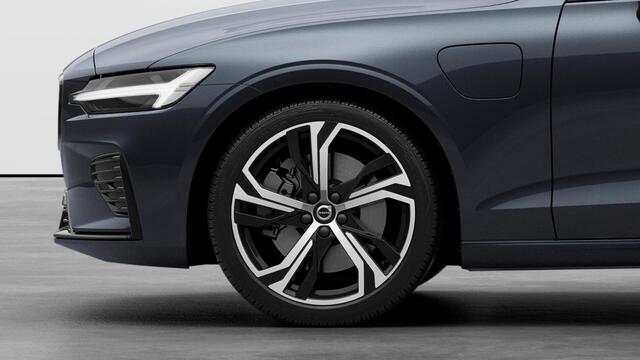 Volvo V60 2.0 T8 Plug-in hybrid AWD Plus Perform. Ed. Dark