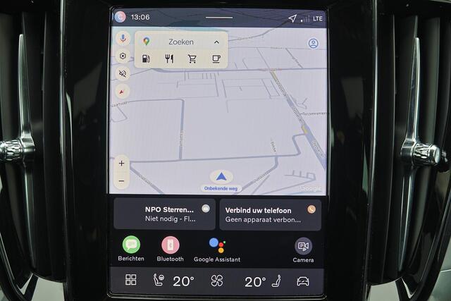 Volvo V60 B4 Essential Edition - IntelliSafe Assist - Parkeercamera achter - Parkeersensoren voor & achter - Draadloze tel. lader - 19' LMV