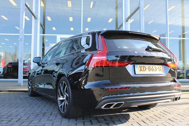 Volvo V60 T5 Automaat Momentum | Trekhaak | Parkeer sensoren | Leder stoelen | Bluetooth | Lichtmetaal |