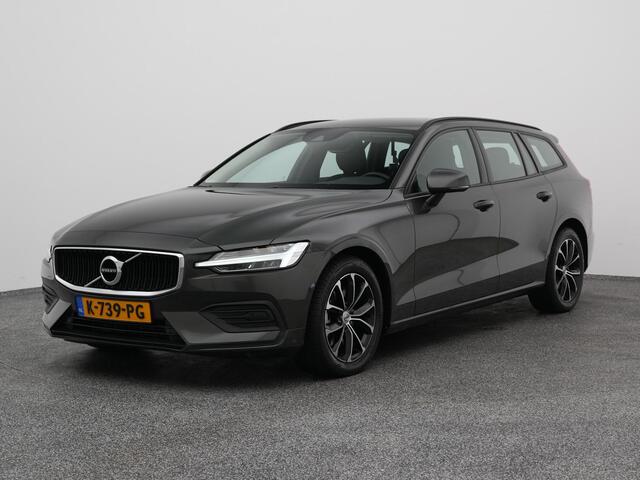 Volvo V60 2.0 B3 Momentum Advantage | CAMERA | LEDER