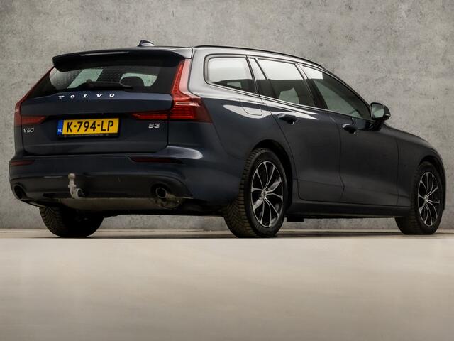 Volvo V60 2.0 B3 Sport 177Pk Automaat (APPLE CARPLAY, GROOT NAVI, STUUR/STOELVERWARMING, CAMERA, SPORTSTOELEN, TREKHAAK, LANE ASSIST, NIEUWSTAAT)