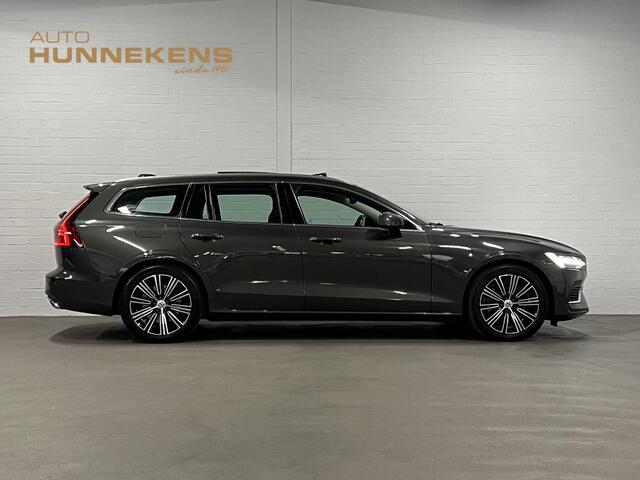 Volvo V60 2.0 T6 Recharge AWD Inscription Open dak | Stuur-/stoelverwarming | Achteruitrij camera | Harman Kardon | Cruise control | Carplay