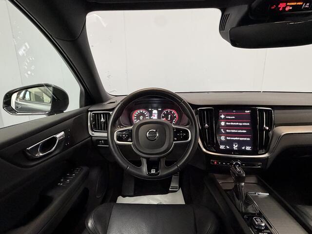 Volvo V60 2.0 T5 R-Design LED|Sportstoelen|Camera|Carplay