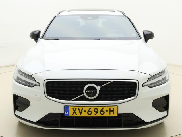 Volvo V60 T5 251PK Automaat R-Design / Head-Up / Stoelventilatie / Harman&Kardon / Elektr. Stoelen / 360 Camera / Trekhaak / Panoramadak / DAB / Adapt. Cruise / BLIS /