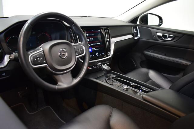 Volvo V60 2.0 T5 250pk AUT8 Momentum Trekhaak 1800kg/ Leer/ Pano/ Stoelverw.