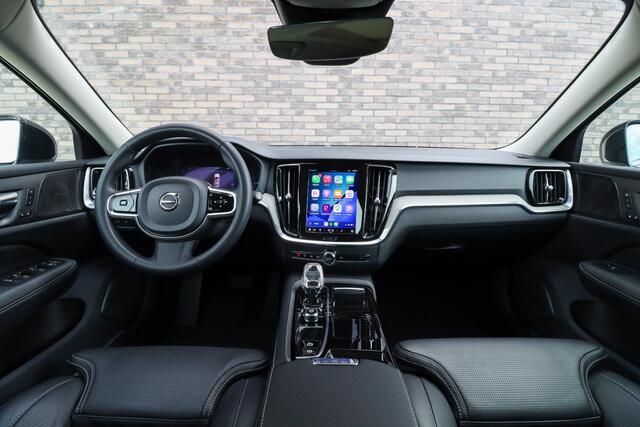 Volvo V60 T6 Plug-in hybrid AWD Plus Dark | PHEV | Long Range | Pilot Assist | Trekhaak | Panoramadak | Rijklaarprijs - incl.garantie