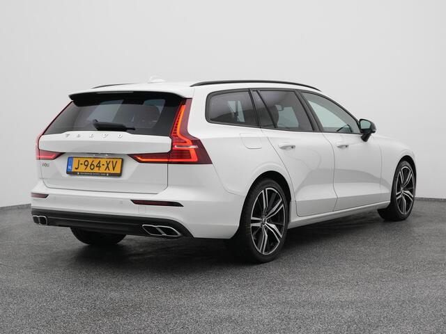 Volvo V60 2.0 B3 Momentum Advantage | CRUISE | CARPLAY