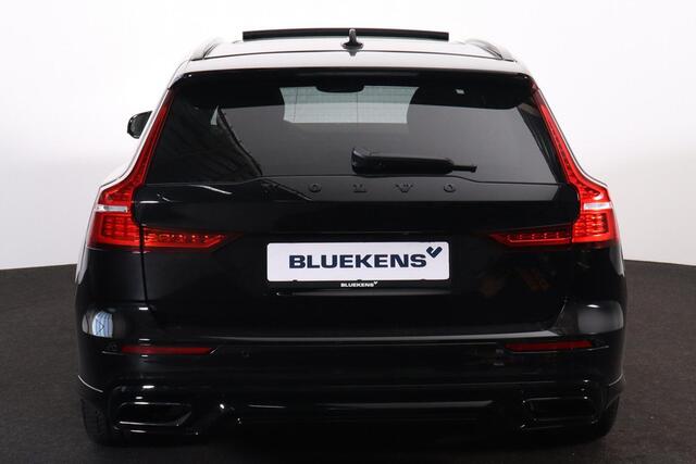 Volvo V60 T8 Recharge AWD Performance Edition - Polestar Engineered - Panorama/schuifdak - Styling kit - IntelliSafe Assist & Surround - Harman/Kardon audio - Parkeercamera achter - Verwarmde voorstoelen, stuur & achterbank - Parkeersensoren voor & achter - Elektr.