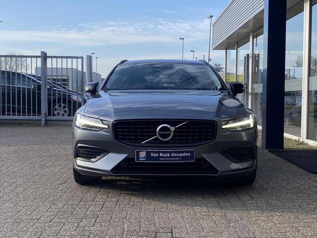 Volvo V60 2.0 B3 Momentum Advantage / Automaat / NL-Auto / Vol-Leder / Adaptieve Cruise-Control / Stoel-/Stuurverwarming / Climate-Control / Standkachel / Keyless / LED / Apple-Carplay & Android-Auto / DAB Radio-Bluetooth / Navi / PDC V+A met Camera / 19'' LMV / EN
