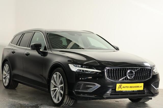 Volvo V60 2.0 T8 Twin Engine AWD Momentum Pro / Pilot assist / HUD / HK / Trekhaak