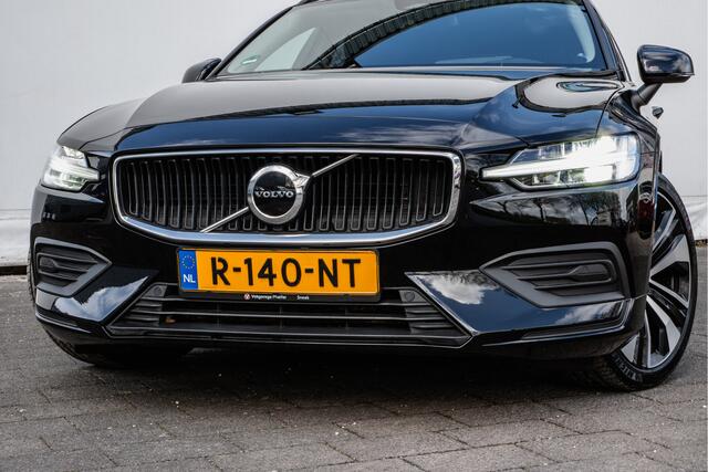 Volvo V60 2.0 B3 Essential Trekhaak/ Stuur+stoelverwarming/ Carplay/ DAB+/ 19" Lmv/ Cruise control