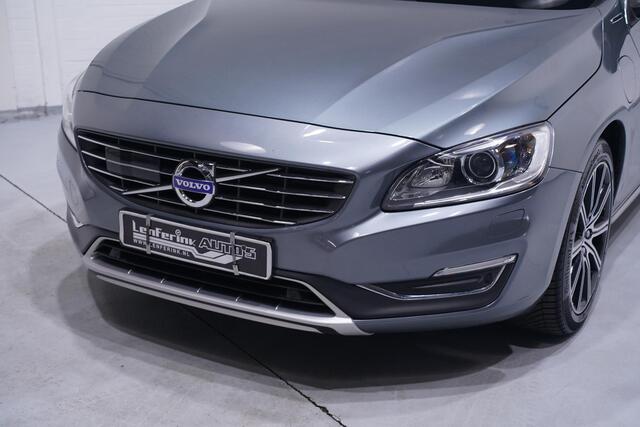 Volvo V60 2.4 D5 Twin Engine AWD navigatie lederen bekleding lane-assist stoelverwarming private-glas 18"lmv xenon cruise-controlle bliss botswaarschuwing