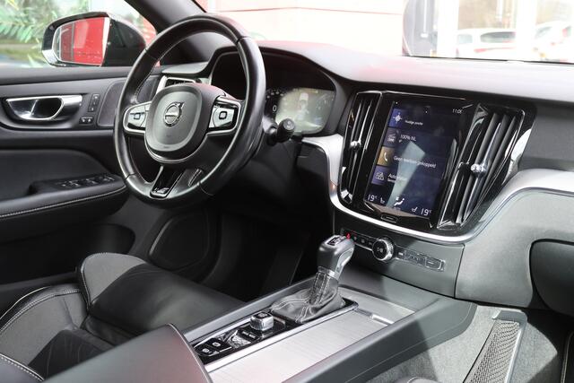Volvo V60 2.0 T4 R-Design | Intellisafe Pro Line | Harman/Kardon | Leder | Camera | Trekhaak |
