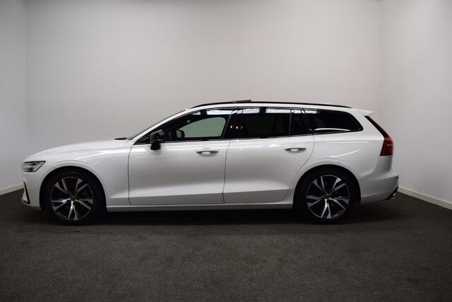 Volvo V60 2.0 B3 163pk AUT8 R-Design Sunroof/ Adapt. Cruise/