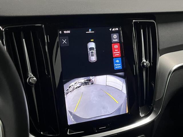 Volvo V60 2.0 T6 Plug-in hybrid AWD Plus Dark Longe Range | Adapt. cruise | Open dak | Stuur-/stoelverwarming | Memory | Harman/Kardon | Head-up