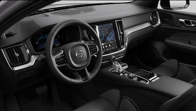 Volvo V60 T6 Plug-in hybrid AWD Ultra Dark | Google | Long Range | Head-Up Display | Getint Glas | DAB | Harman Kardon Audio | Stoelverwarming Voor + Achter | Schuif-/Kanteldak | 360 Camera | Adaptieve Cruise Control | Zwarte Hemelbekleding | 19" LM