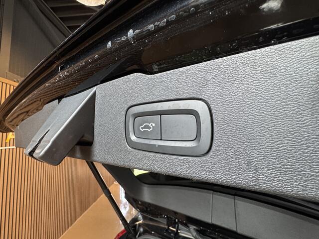 Volvo V60 2.0 T4 Inscription Full Options In Zeer Goede Staat met volle opties