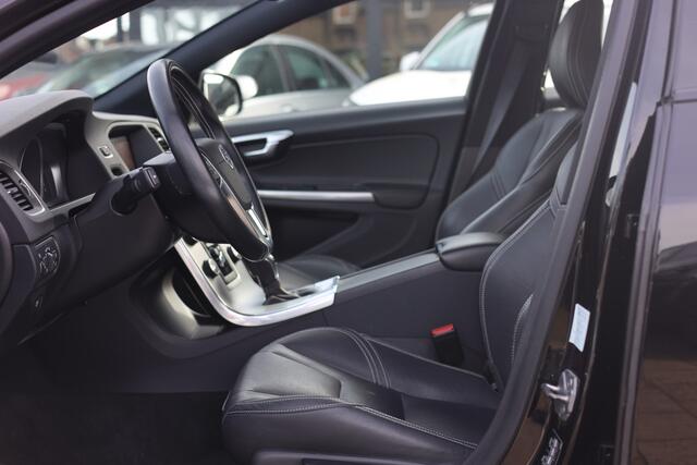 Volvo V60 1.5 T3 POLAR+ AUT | NAVI | LEDER | CAMERA