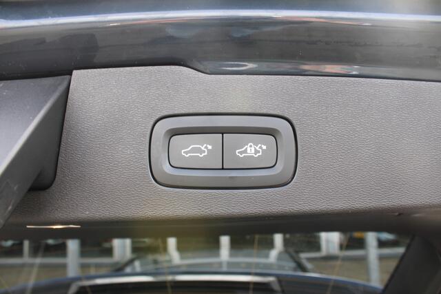 Volvo V60 T6 Plug-in Hybrid AWD Plus Dark | 360 Camera | Stoel & Stuurverw. | H&K Audio | BLIS | Adapt. Cruise |