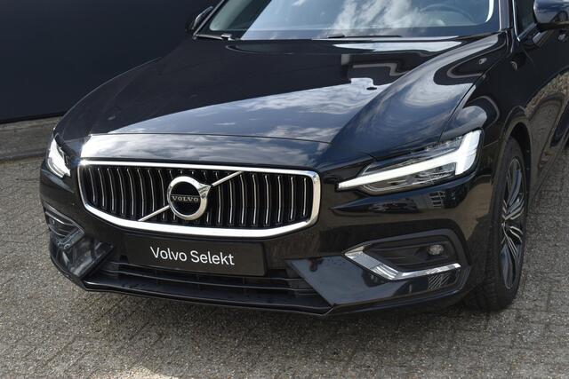 Volvo V60 B3 Inscription | Semi Elektrische Wegklapbare Trekhaak | Elektrische bedienbare voorstoelen | Adaptive Cruise Control | Panoramadak | Parkeerverwarming | BLIS | Parkeersensoren voor + achter | Parkeercamera | Harman Kardon Premium Audio