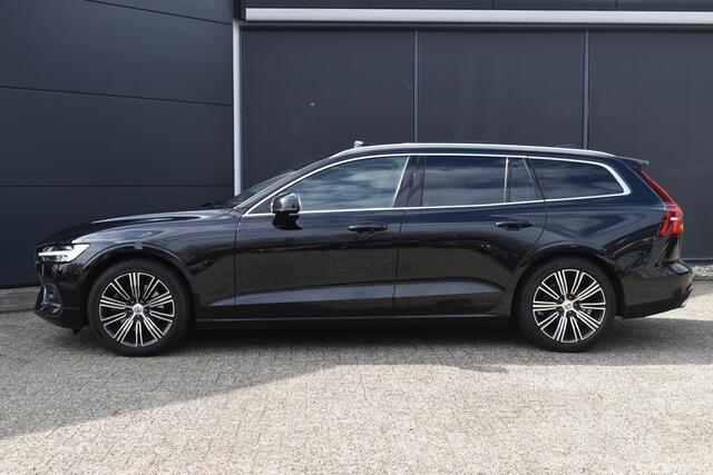 Volvo V60 B3 Inscription | Semi Elektrische Wegklapbare Trekhaak | Elektrische bedienbare voorstoelen | Adaptive Cruise Control | Panoramadak | Parkeerverwarming | BLIS | Parkeersensoren voor + achter | Parkeercamera | Harman Kardon Premium Audio