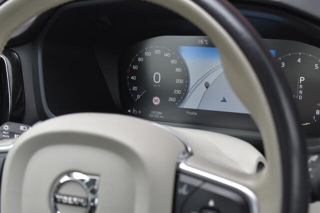 Volvo V60 T4 210PK Automaat Momentum Pro | Schuif-/kanteldak | 19'' | Polestar Optimalisatie |