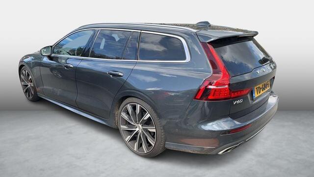 Volvo V60 2.0 T6 AWD Inscription | Polestar Engineered optimalisatie | Bowers & Wilkins audio | Trekhaak | Panoramadak | Lederen bekleding | Stoelverwarming en ventilatie | Stoelmassage | Head-up display | 360 camera | Sportonderstel | Gelamineerde zijruiten | Adap