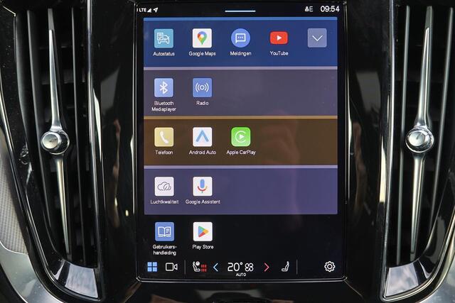 Volvo V60 T6 Recharge AWD Plus Dark - IntelliSafe Assist & Surround - 360º camera - Harman/Kardon audio - Verwarmde voorstoelen, stuur & achterbank - Parkeersensoren voor & achter - Elektr. bedienb. voorstoelen met geheugen - Semi elektr. inklapbare trekhaak - 18'