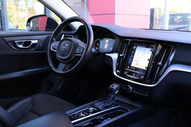Volvo V60 2.0 T4 Momentum Pro | Polestar Engineered | Intellisafe Pro Line | Camera | Origineel NL |