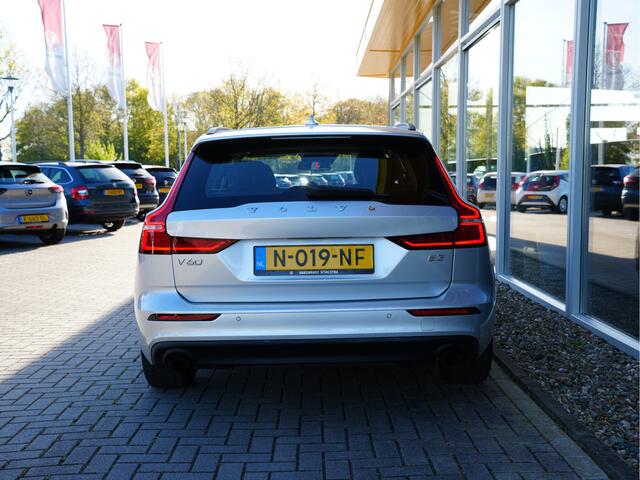 Volvo V60 2.0 B3 Momentum Advantage | Apple/Android Auto | Navigatie | Parkeersensoren