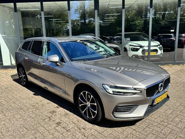 Volvo V60 2.0 D3 Momentum*Navigatie*Leder*EXPORT/ EX BPM*