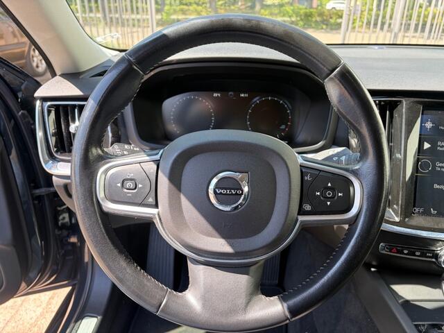 Volvo V60 T4 Momentum Pro Leder Camera