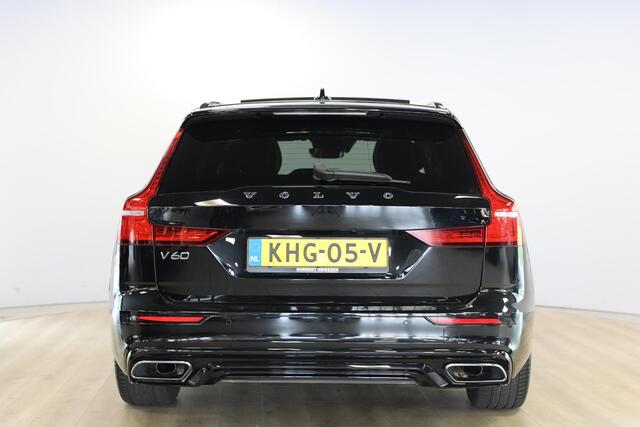 Volvo V60 2.0 T6 Recharge AWD R-Design | Schuif- kanteldak | Elektrische trekhaak | Harman/Kardon