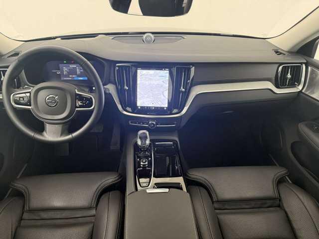 Volvo V60 2.0 T8 Plug-in hybrid AWD Ultra BRIGHT ** FULL OPTIONS, PANO, ACC, MASSAGE, B&W ** 1e EIG - UNFALLFREI ** ** INFORMEER OOK NAAR ONZE AANTREKKELIJKE FINANCIAL-LEASE TARIEVEN **