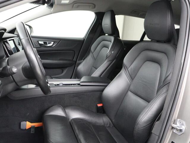 Volvo V60 2.0 T5 Inscription | Trekhaak | Leder | Stoel & Stuurverwarming | Navigatie | Carplay | Harman/Kardon | Full LED | Parkeerhulp | DAB | Memory | Climate control | Bluetooth | Cruise control