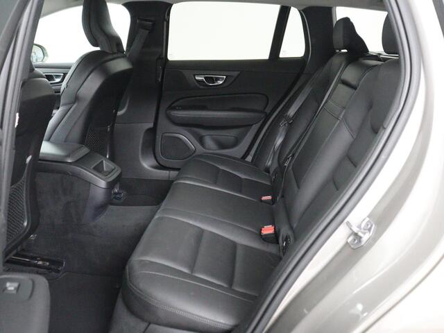 Volvo V60 2.0 T5 Inscription | Trekhaak | Leder | Stoel & Stuurverwarming | Navigatie | Carplay | Harman/Kardon | Full LED | Parkeerhulp | DAB | Memory | Climate control | Bluetooth | Cruise control