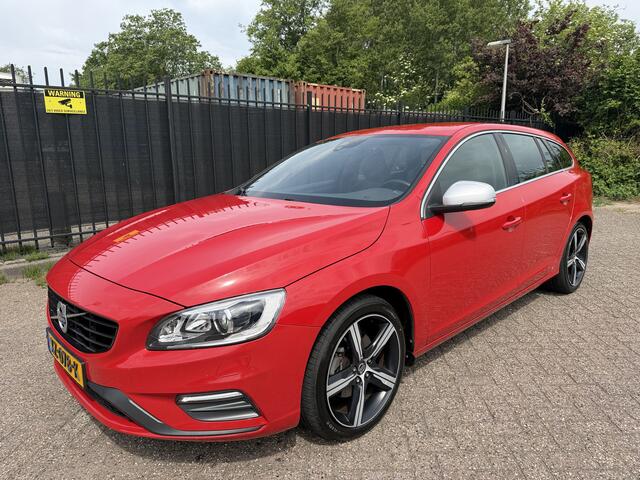 Volvo V60 2.0 T4 Autom/Tiptr R-Design Alcantara/Stoelverw/Clima/Cruise