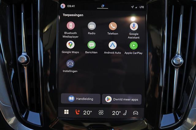 Volvo V60 T6 Recharge AWD Plus Dark - Panorama/schuifdak - IntelliSafe Assist & Surround - 360º Camera - Harman/Kardon audio - Verwarmde voorstoelen, stuur & achterbank - Parkeersensoren voor & achter - Elektr. bedienb. voorstoelen met geheugen - Head up display -