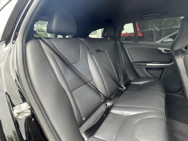 Volvo V60 2.0 D2 Polar+ Dynamic /Automaat/Cruise/Clima/Leder/DAB/distr vv bij 150.074 km/APK 07-2027/