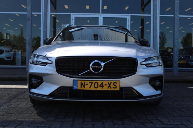 Volvo V60 B4 197 PK Automaat R-Design | Schuif/Kantel Dak | Leder Sportstoelen | H & K | Trekhaak | Stoel/stuur verw. | BLIS |