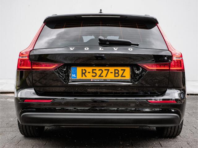 Volvo V60 2.0 B3 Aut. Essential Stuur+stoelverwarming/ Carplay/ DAB+/ Cruise control/ Pdc achter