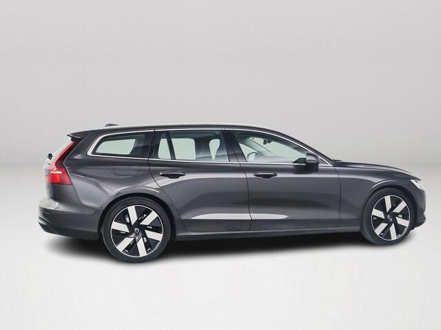 Volvo V60 T6 Plug-in hybrid AWD Essential Bright | SOH 99% | Parkeercamera | Stoel- en Stuurverwarming | Cruise control