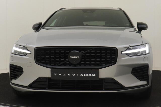 Volvo V60 T6 PLUG-IN HYBRID AWD ULTRA DARK *VOL!* -PANO.DAK|BOWERS&WILKNS|360°CAM|19"|HEAD-UP DISP.|SPORTSTOELEN|BLACK.BADGE