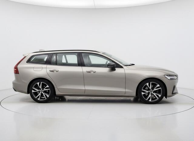Volvo V60 2.0 B4 PLUS DARK, Leder, Lane, LED, ACC