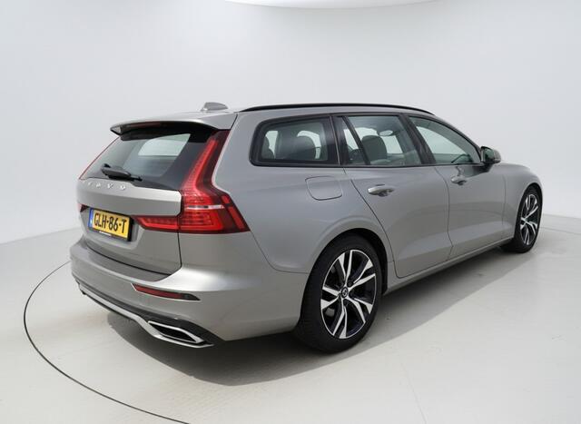 Volvo V60 2.0 B4 PLUS DARK, Leder, Lane, LED, ACC