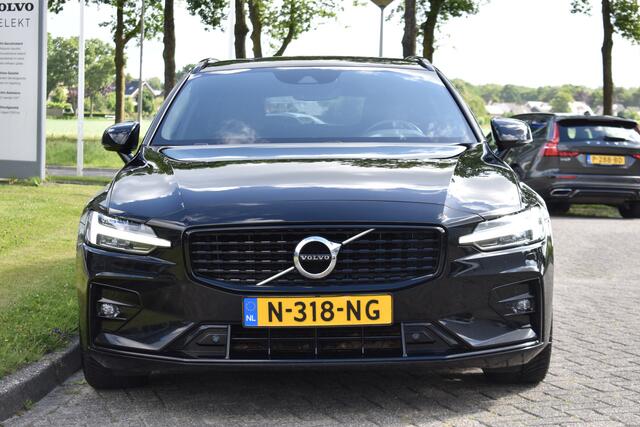 Volvo V60 B4 211PK R-Design | BLIS | Trekhaak | PDC V+A | Camera Achter | Stoel Verwarm.